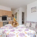 Apartment Casa Lucia San Teodoro 1 Schifoni