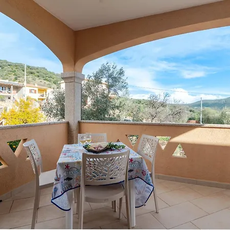 Casa Lucia San Teodoro 1 Apartament