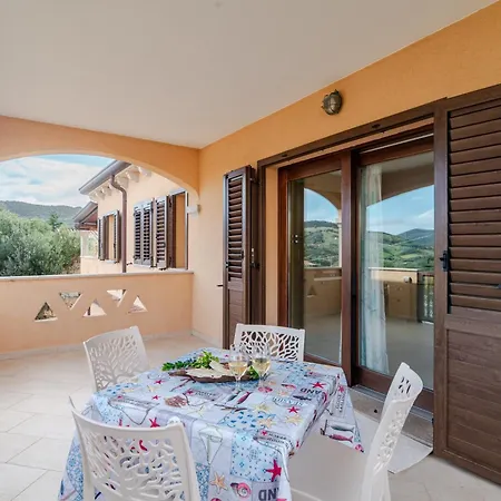 Casa Lucia San Teodoro 1 Schifoni