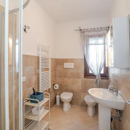 Apartament Casa Lucia San Teodoro 1